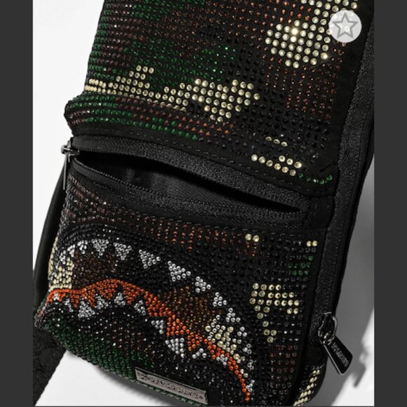 SPRAYGROUND Trinity Camo Crossbody/Sling Bag (Brand New w/Tags "Rare") Unisex - Picture 5 of 14